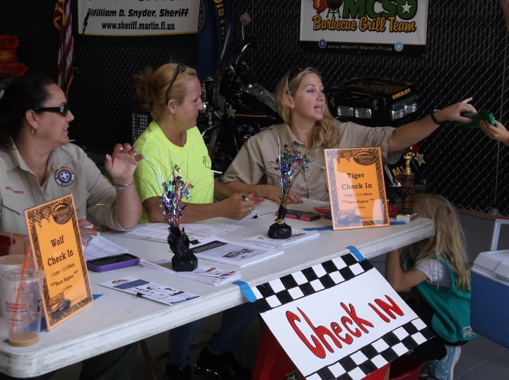 2016 pinewood derby 179